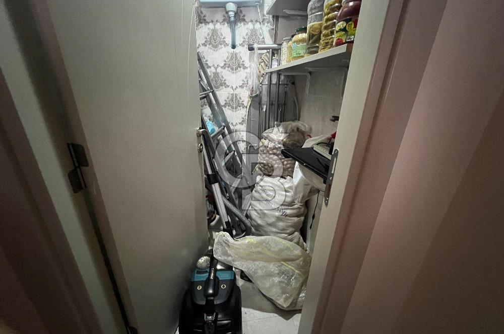 İzmir Buca’da 2+1 Arakat Kapalı Mutfak Satılık Daire