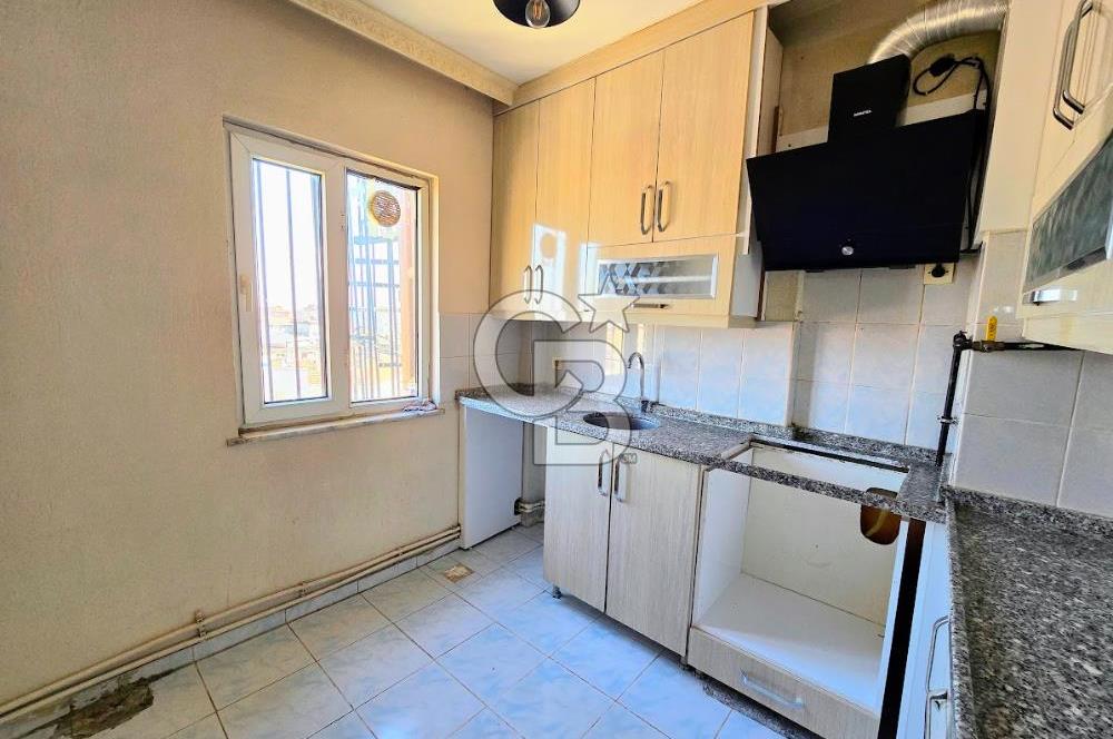 Çınara Yakın Cadde Üzeri 100 M² Ara Kat 2+1 Satılık Daire