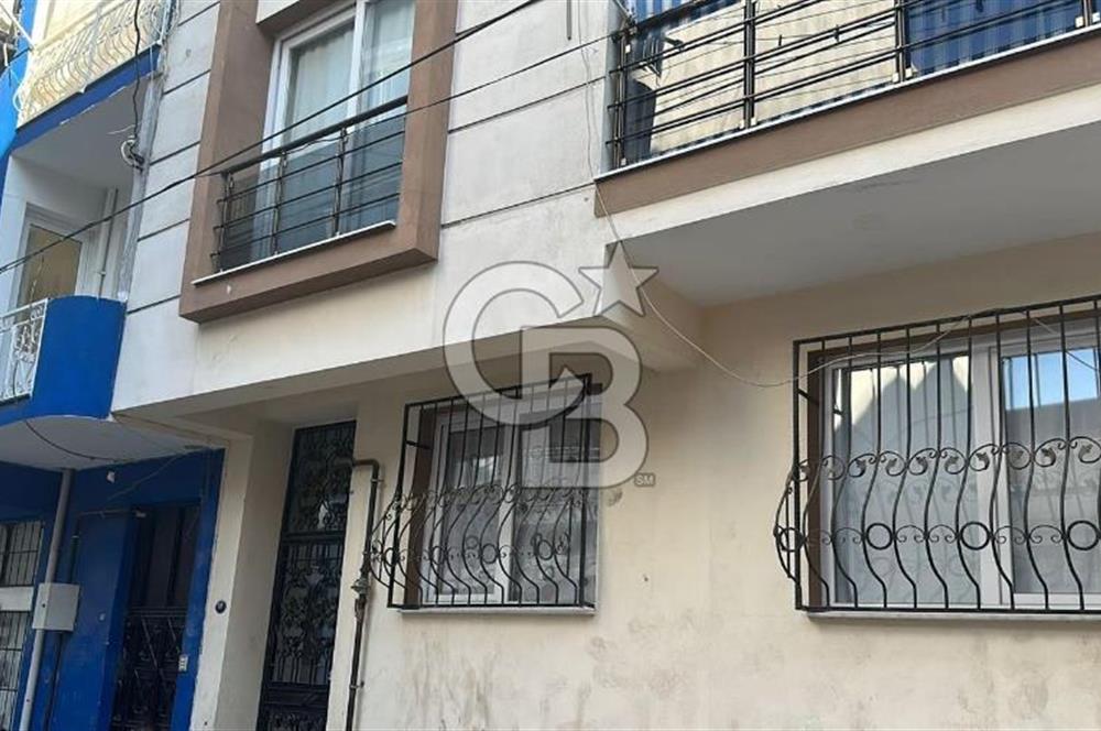 İzmir Buca İnönü’de 1+1 40m2 Satılık Daire