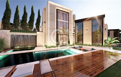Çeşme Ovacık’ta 5+2 Müstakil 415m2 Satılık Triplex Havuzlu Villa