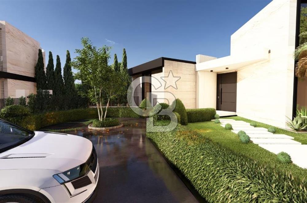 Çeşme Ovacık’ta 5+2 Müstakil 415m2 Satılık Triplex Havuzlu Villa