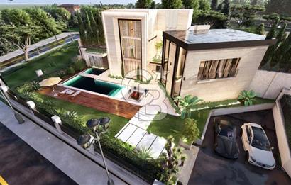 Çeşme Ovacık’ta 5+2 Müstakil 415m2 Satılık Triplex Havuzlu Villa