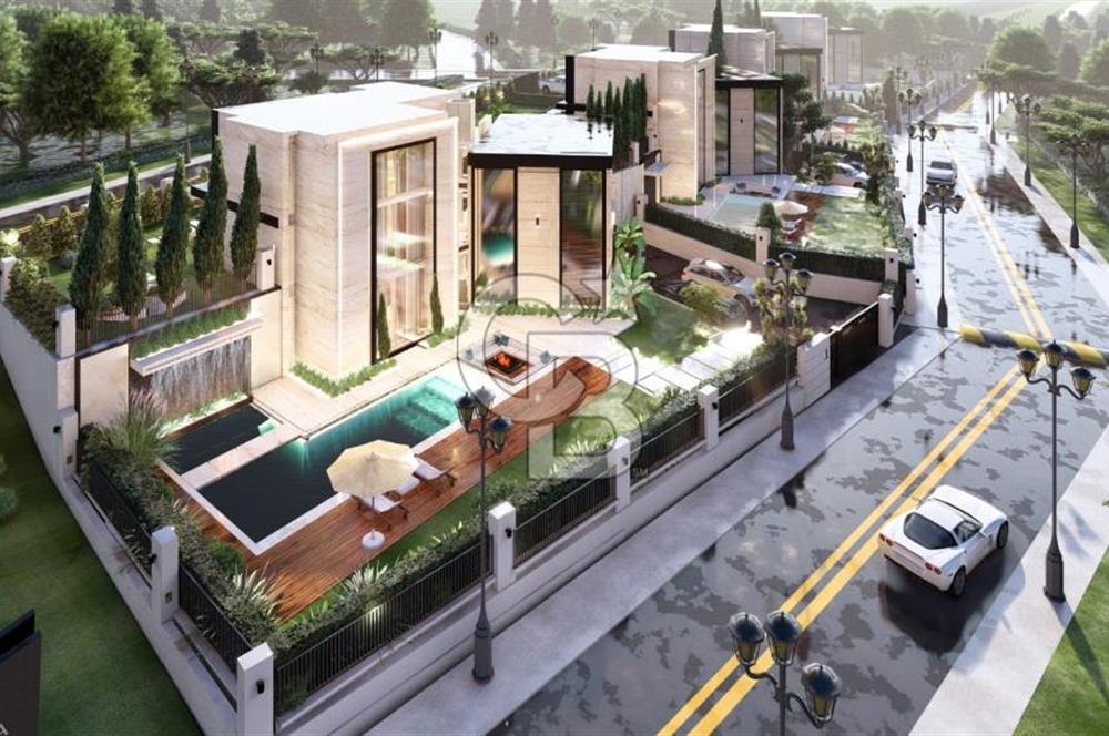 Çeşme Ovacık’ta 5+2 Müstakil 415m2 Satılık Triplex Havuzlu Villa