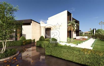 Çeşme Ovacık’ta 5+2 Müstakil 415m2 Satılık Triplex Havuzlu Villa