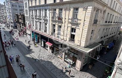 İSTİKLAL CADDESİ ÜZERİNDE 450 M2 3 KATLI OFİS