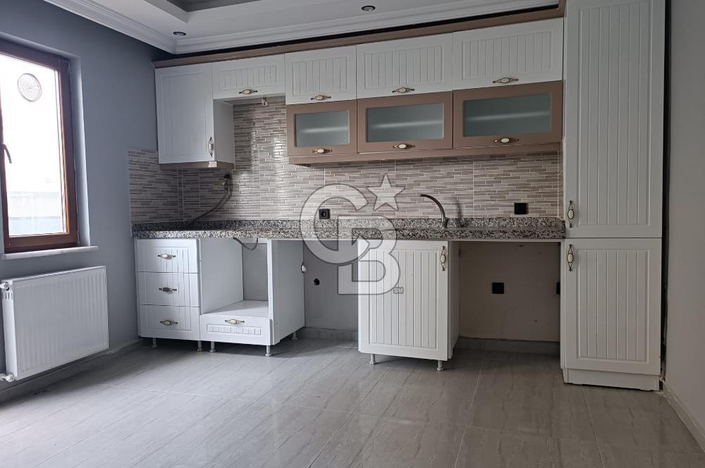 SİLİVRİ ORTAKÖY'DE 850 M2 ARSA İÇİNDE HAVUZLU 5+2 SATILIK VİLLA​
