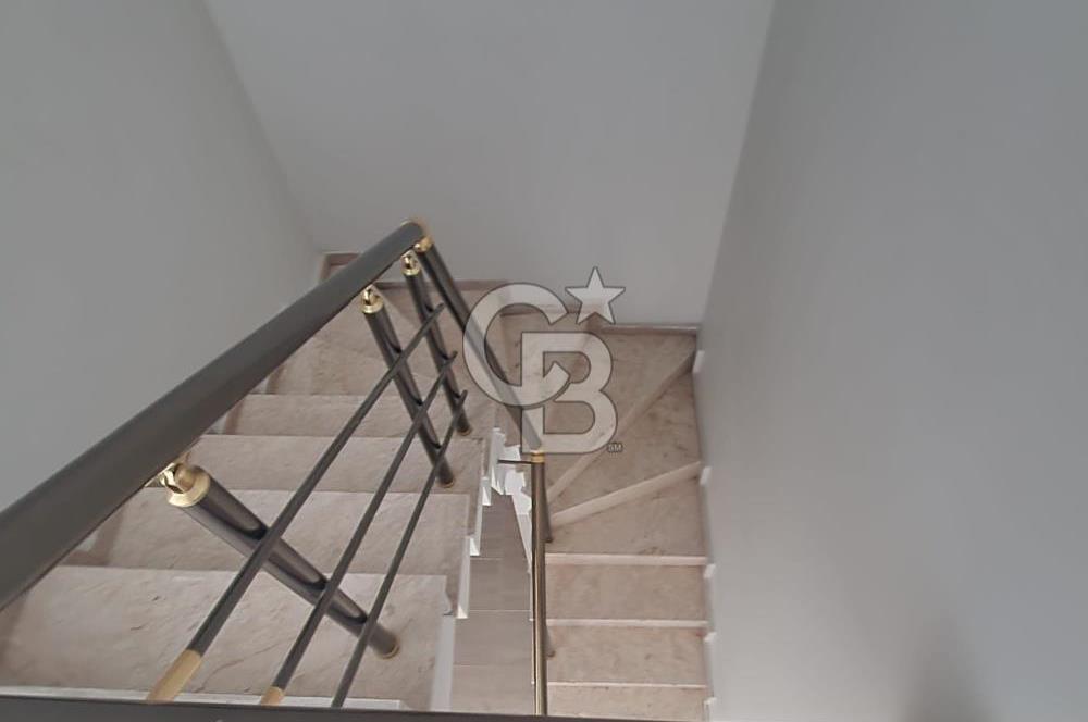 MALTEPE 2+2 TERASLI BÜYÜK HİLLTOWN  E-5  ÇOK YAKIN SATLIK DAİRE