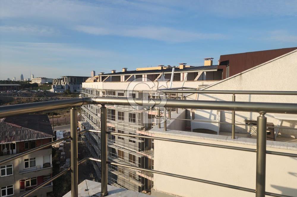 MALTEPE 2+2 TERASLI BÜYÜK HİLLTOWN  E-5  ÇOK YAKIN SATLIK DAİRE