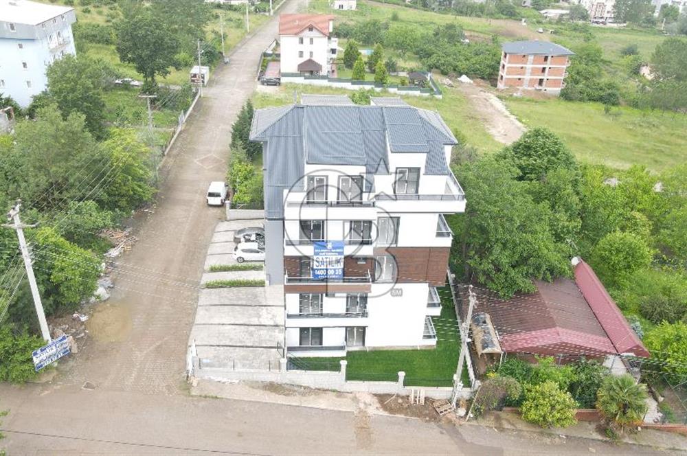 Cb Envoy'dan Yeşilyurt'da Deniz Manzaralı Eğimsiz Çatı Dublex
