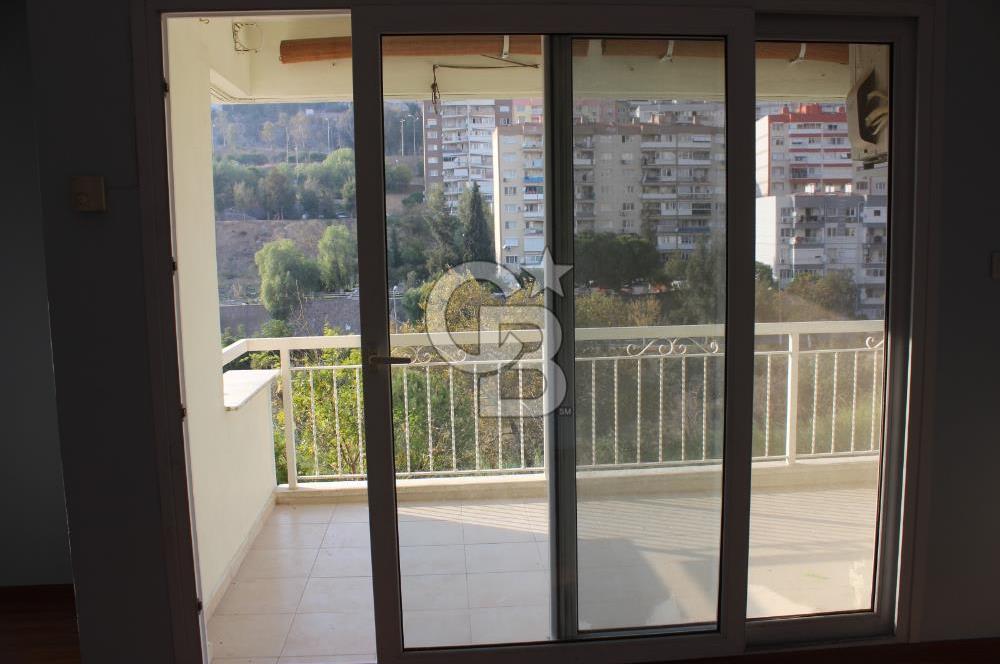 İzmir Çiğli Yakakent’de Körfez Manzaralı SATILIK 3+1 Daire