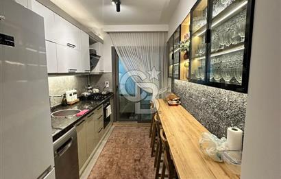 Karşıyaka Cumhuriyet’te 3+1 130m2 Satılık Daire