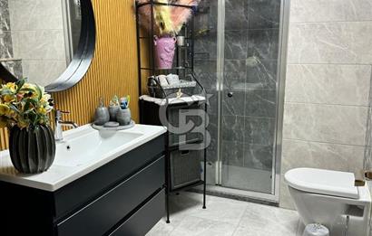 Karşıyaka Cumhuriyet’te 3+1 130m2 Satılık Daire