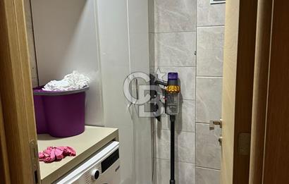 Karşıyaka Cumhuriyet’te 3+1 130m2 Satılık Daire