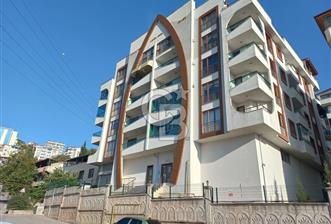 İzmit Turgut Mh Lavida Park Sitesi Asansörlü 2+1 Çatı Dubleks