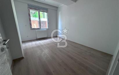 KOŞUYOLU EVLERİNDE MERKEZİ KONUMDA SIFIR KULLANIŞLI 2+1 KİRALIK