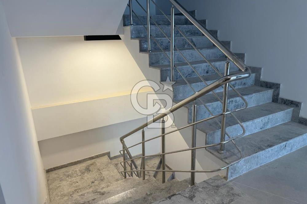 GAYDA VERA SİTESİ, HAVUZ&PEYZAJ CEPHE SATILIK 1+1 DAİRE