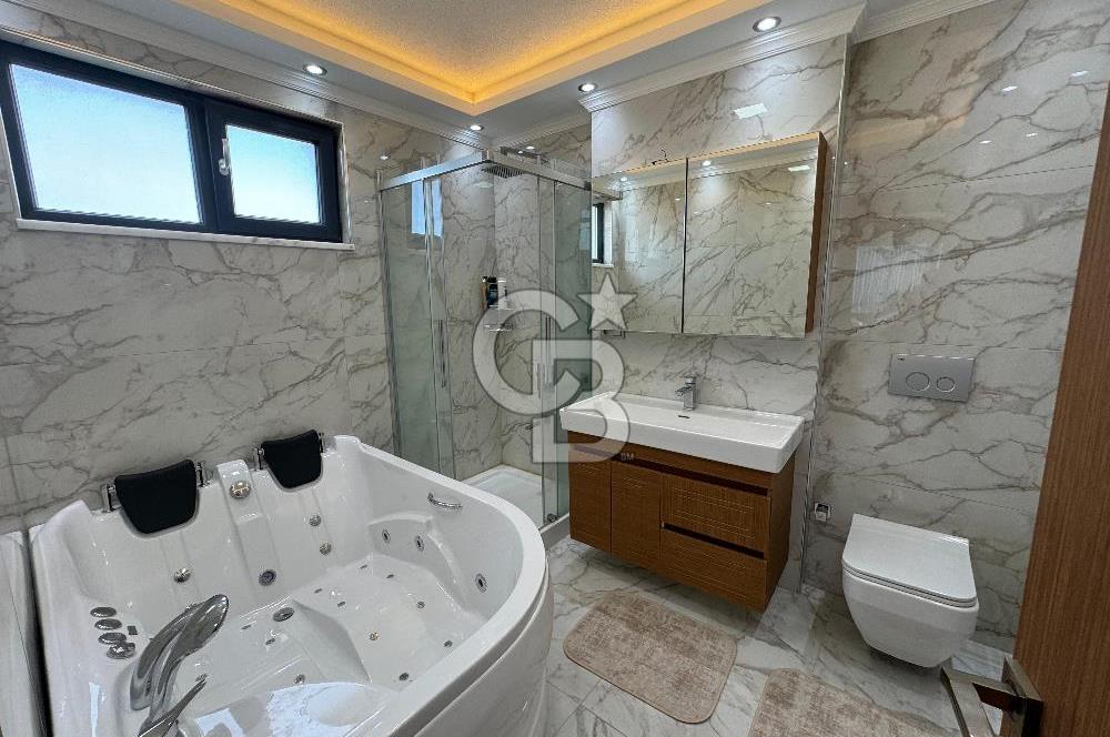 YALOVA ÇİFTLİKKÖY SATILIK MÜSTAKİL HAVUZLU LÜKS VİLLA!. 525 M2