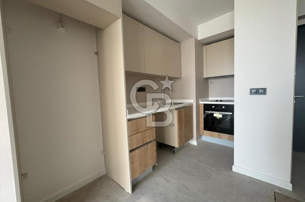 GAYDA VERA SİTESİ, HAVUZ&PEYZAJ CEPHE SATILIK 1+1 DAİRE