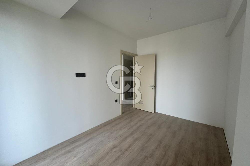 GAYDA VERA SİTESİ, HAVUZ&PEYZAJ CEPHE SATILIK 1+1 DAİRE