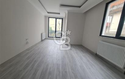 Yenidoğan merkezde satılık ara kat