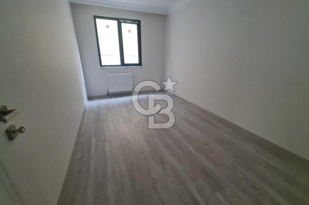 Yenidoğan merkezde satılık ara kat