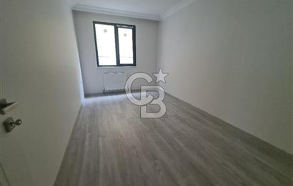 Yenidoğan merkezde satılık ara kat