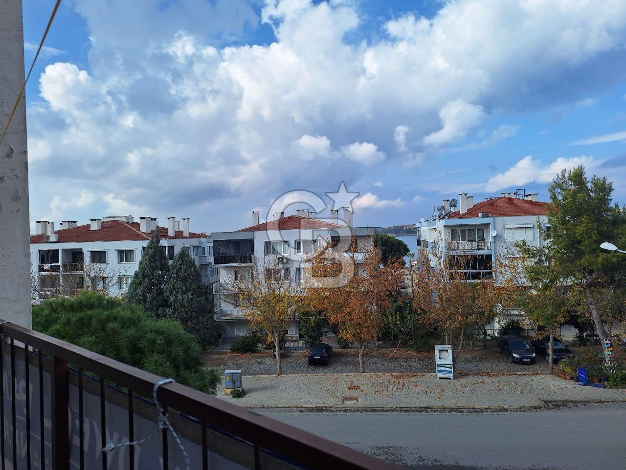 AYVALIK ARMUTÇUK'DA 2+1 DENİZ GÖREN SATILIK DAİRE