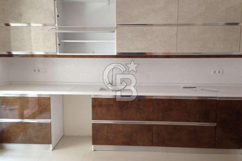 Balçova Ekonomi Üniversitesi Yakını 3+1 Satılık Lüks Daire 