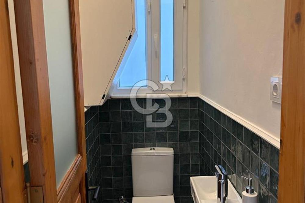 GALATA'DA GLORİA APARTMANINDA YENİ EŞYALI, 2+1 KİRALIK DAİRE