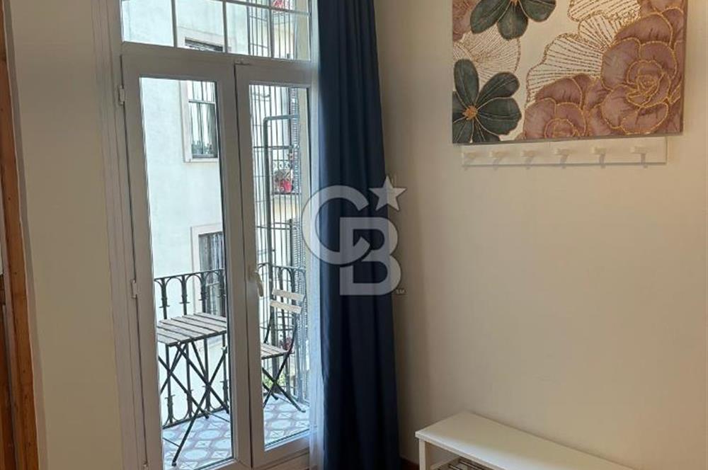 GALATA'DA GLORİA APARTMANINDA YENİ EŞYALI, 2+1 KİRALIK DAİRE