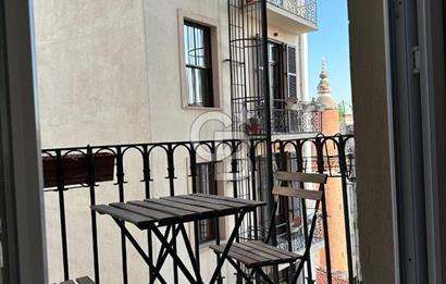 GALATA'DA GLORİA APARTMANINDA YENİ EŞYALI, 2+1 KİRALIK DAİRE
