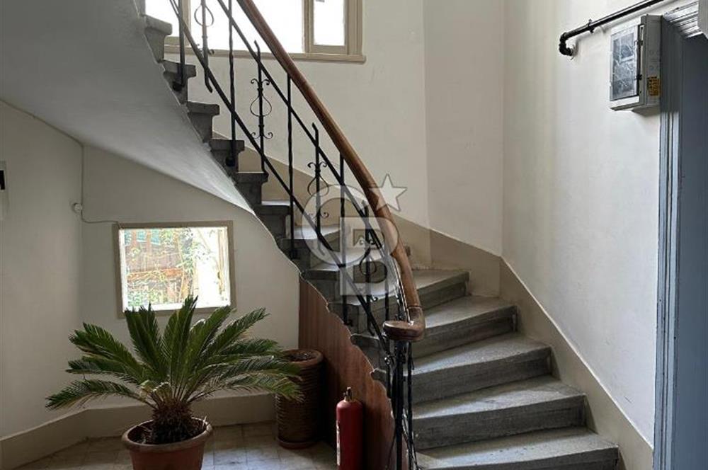 GALATA'DA GLORİA APARTMANINDA YENİ EŞYALI, 2+1 KİRALIK DAİRE