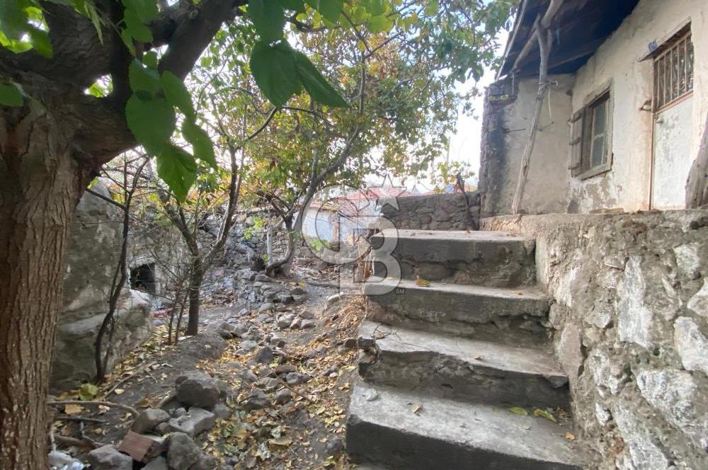 AYVALIK BULUT ÇEŞME KÖYÜNDE SATILIK MÜSTAKİL EV