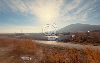 kemalpaşa Otoban Yanı 4400 m2 Etrafı Çevrili Kiralık Depo Alanı