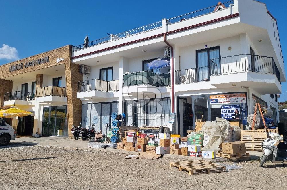 Reşadiye Mahallesi'nde İşlek Caddede Satılık Köşe Dükkan!