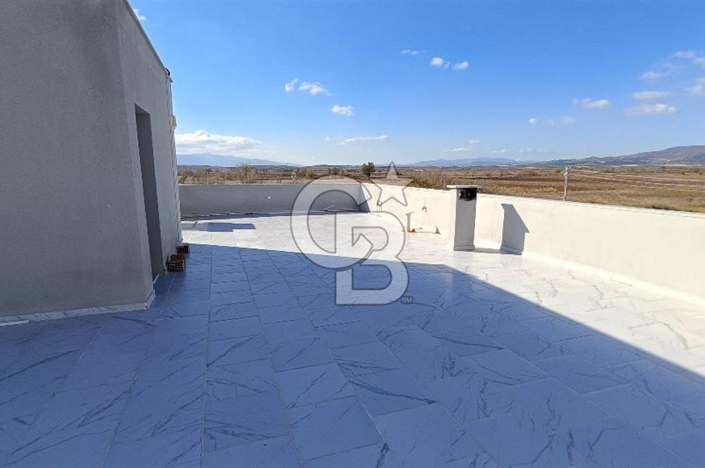 Manisa Tilkisüleymaniye de Doğayla İç İçe Lüks 2 DAİRE