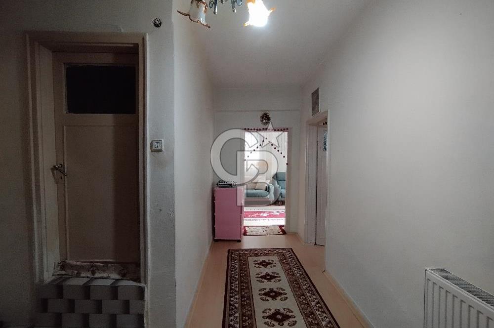 Fevziçakmak'ta Satılık 2+1 Daire
