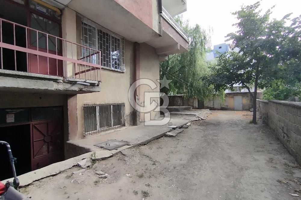 Fevziçakmak'ta Satılık 2+1 Daire