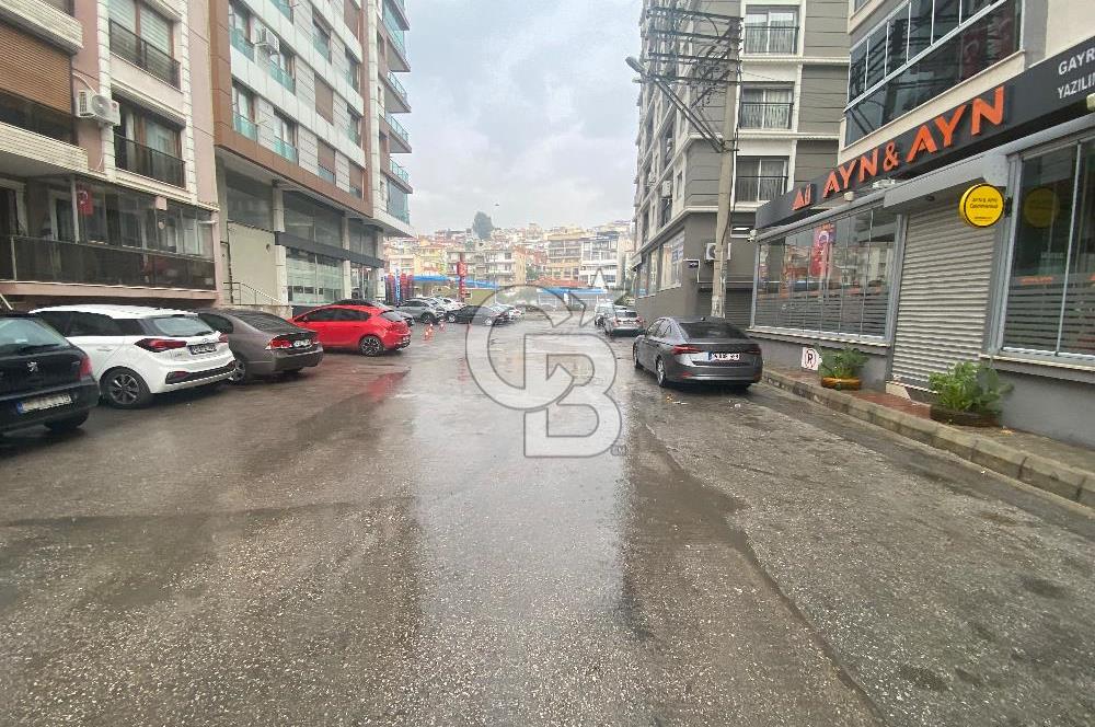 İzmir Karşıyaka Şemikler Mah’de Satılık 1+1 Daire
