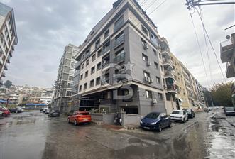 İzmir Karşıyaka Şemikler Mah’de Satılık 1+1 Daire