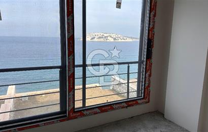 Karaburun Merkez Mahallesi Kuyucak'da 3+1 Denize Sıfır Villa