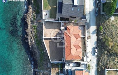 Karaburun Merkez Mahallesi Kuyucak'da 3+1 Denize Sıfır Villa