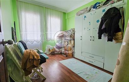 Kuşadası Kadınlar Denizi Mahallesinde Deniz Manzaralı Geniş 3+1 Daire