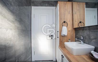Foça Kocamehmetlerde Satılık 4+1 Dubleks Havuzlu Villa