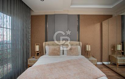 Foça Kocamehmetlerde Satılık 4+1 Dubleks Havuzlu Villa