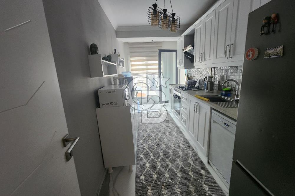 KARSIYAKA ŞEMİKLER DE SATILIK 3+1 DAIRE