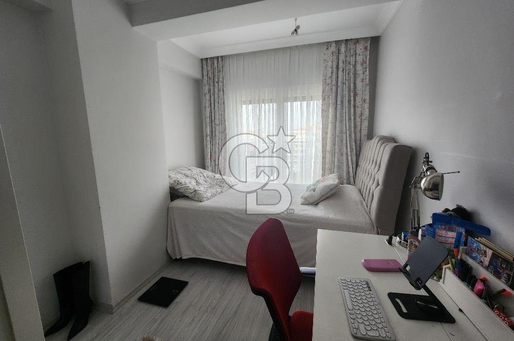 KARSIYAKA ŞEMİKLER DE SATILIK 3+1 DAIRE