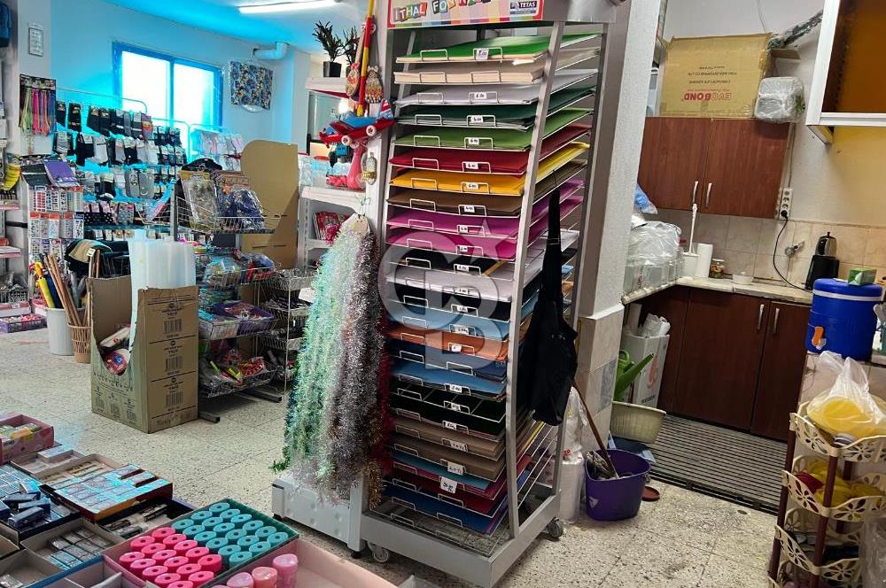 Foça Yenibağarası Ana Cadde Üzeri Devren Kiralık Dükkan