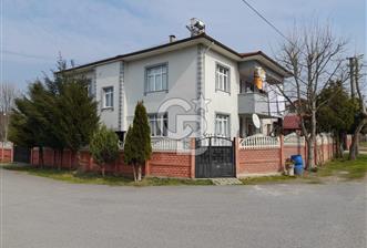 HENDEK RASİM PAŞA MAHALLESİNDE SATILIK 2 KATLI  MÜSTAKİL EV