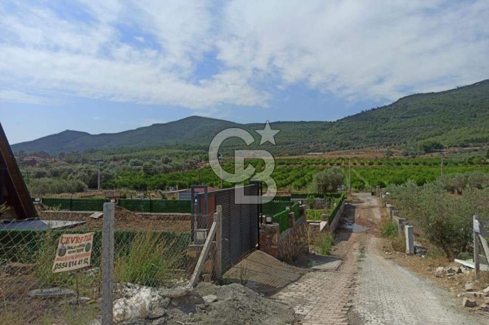 Kavakdere'de Asfalt Yol Kenarında Satılık Arsa